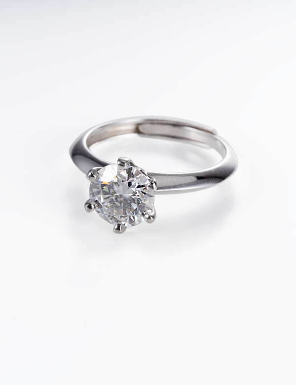 2 Carat Moissanite Women's Engagement Ring